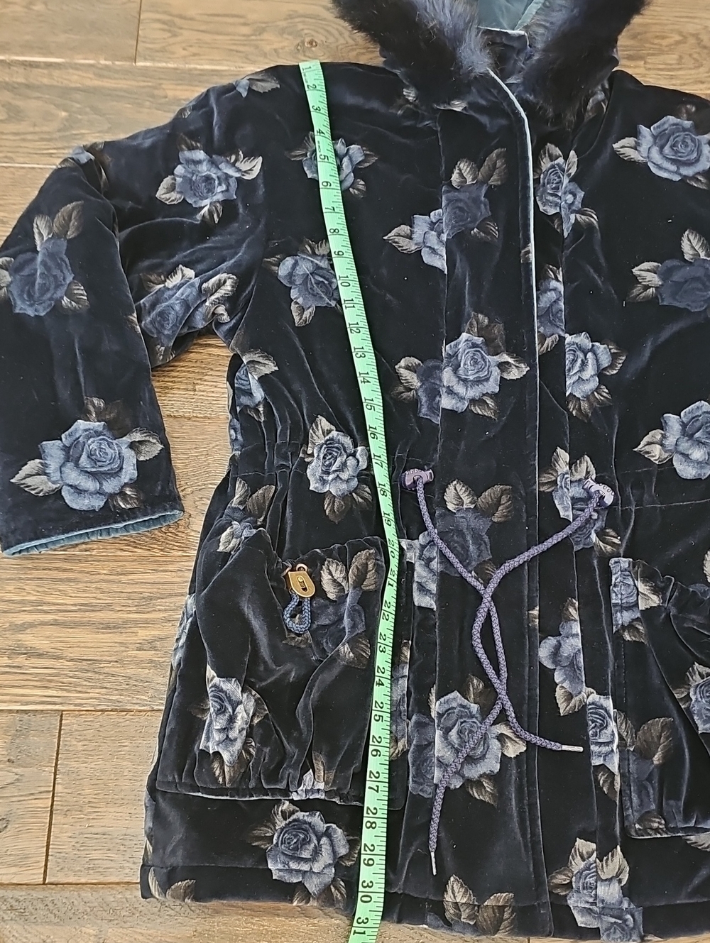 Vintage Floral Coat - Picture 12 of 13